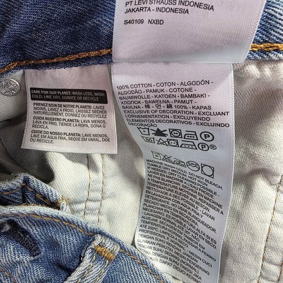 Levi's 511 Slim Denim Shorts Mens 34 Light Wash Distressed Ripped Cutoff Raw Hem - Picture 9 of 10